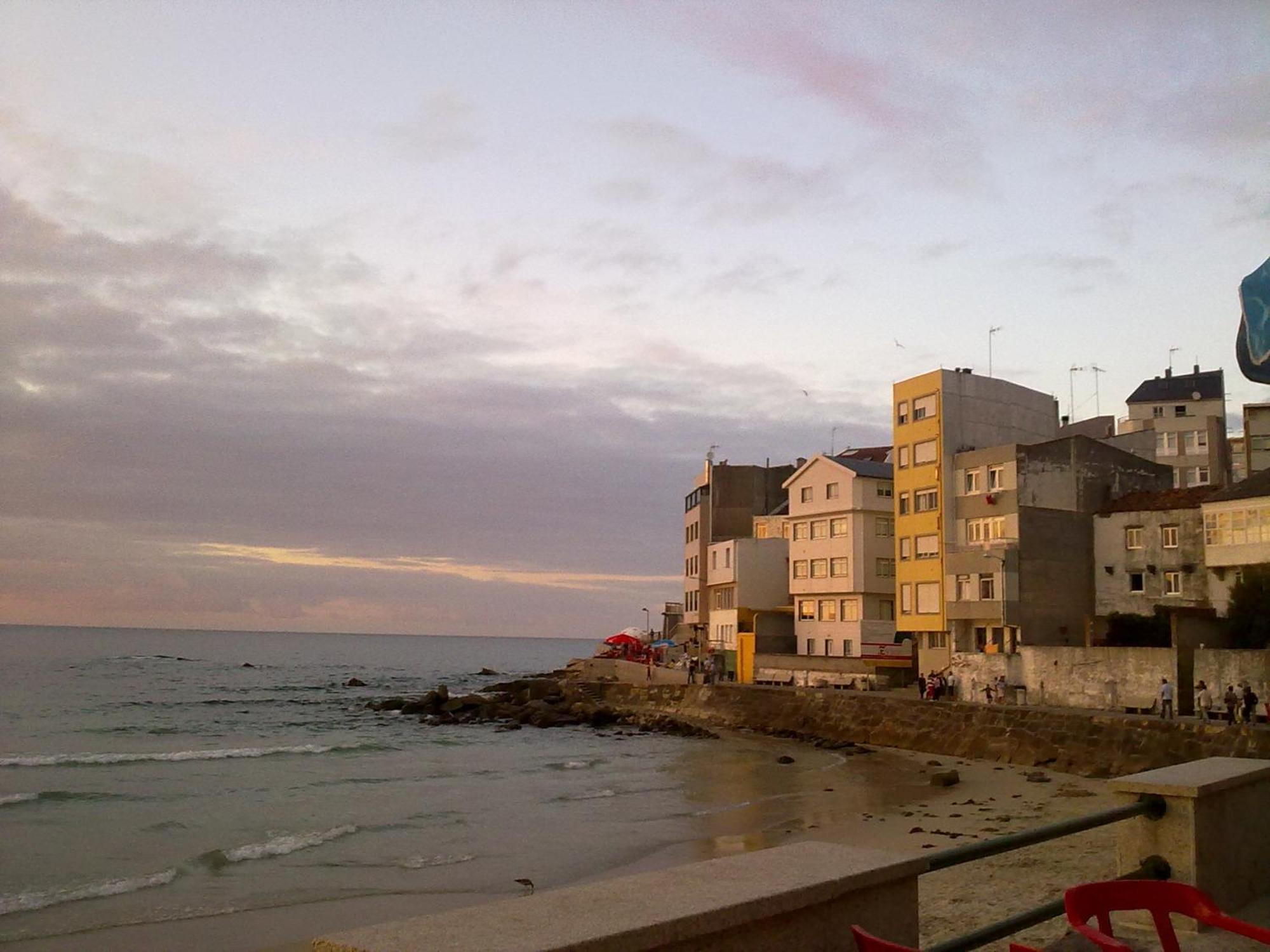 Hostal J.B Malpica Bagian luar foto