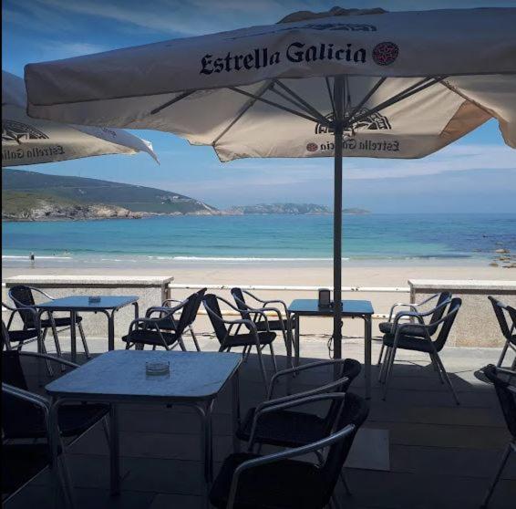 Hostal J.B Malpica Bagian luar foto